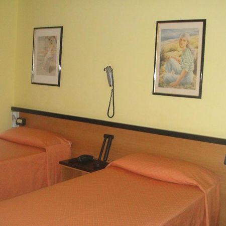 Hotel Scala Nord Milão Quarto foto