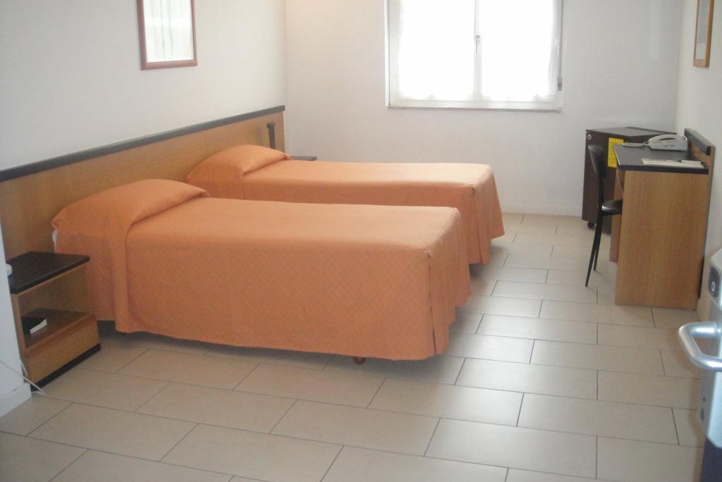 Hotel Scala Nord Milão Quarto foto